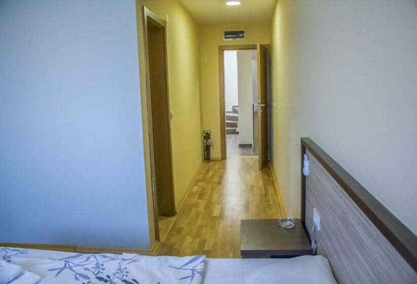 غرفة ديلوكس عائلية, Bella Nella