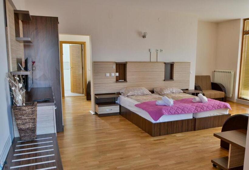 غرفة ديلوكس عائلية, Bella Nella