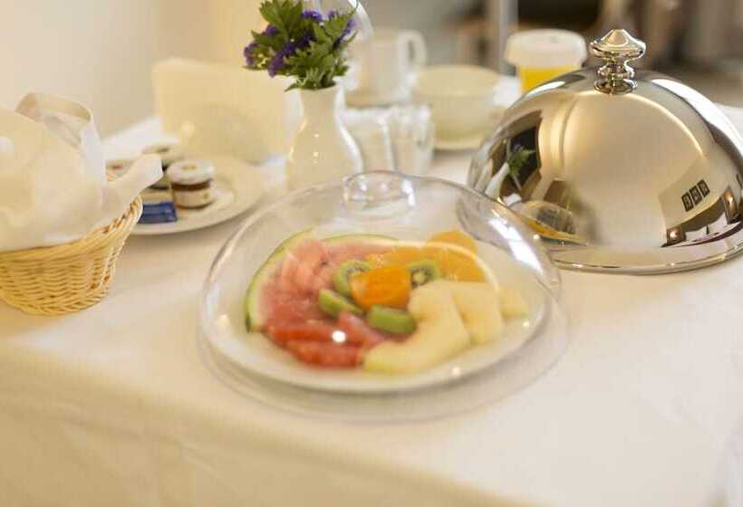 سوییت لوکس, Emerald