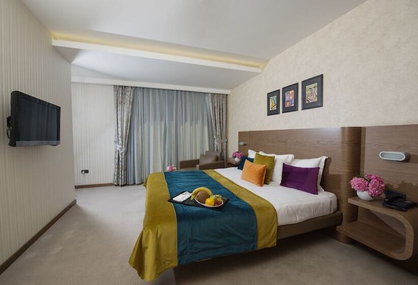 اتاق استاندارد, Emerald