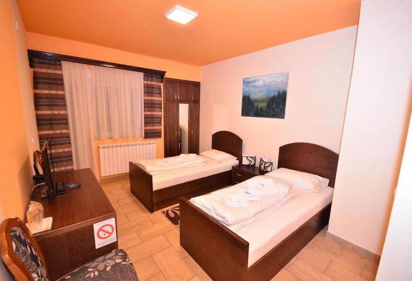 اتاق استاندارد, Lane