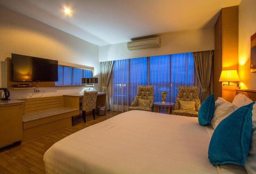 חדר סטנדרט, Mamaison