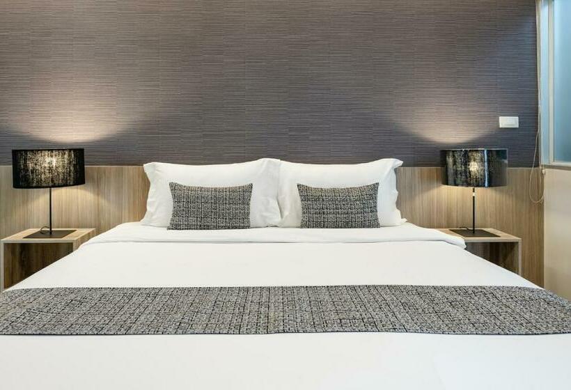 Номер Superior, Nap In Fest