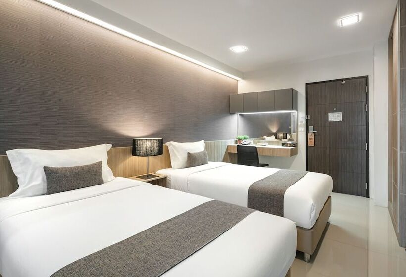 Номер Superior, Nap In Fest