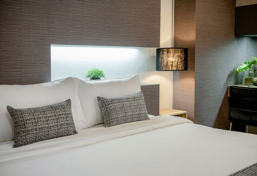 Номер Deluxe, Nap In Fest