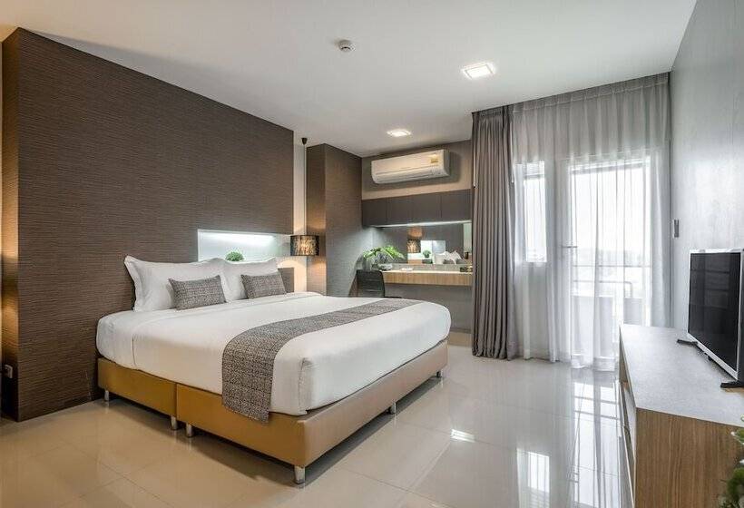 Номер Deluxe, Nap In Fest