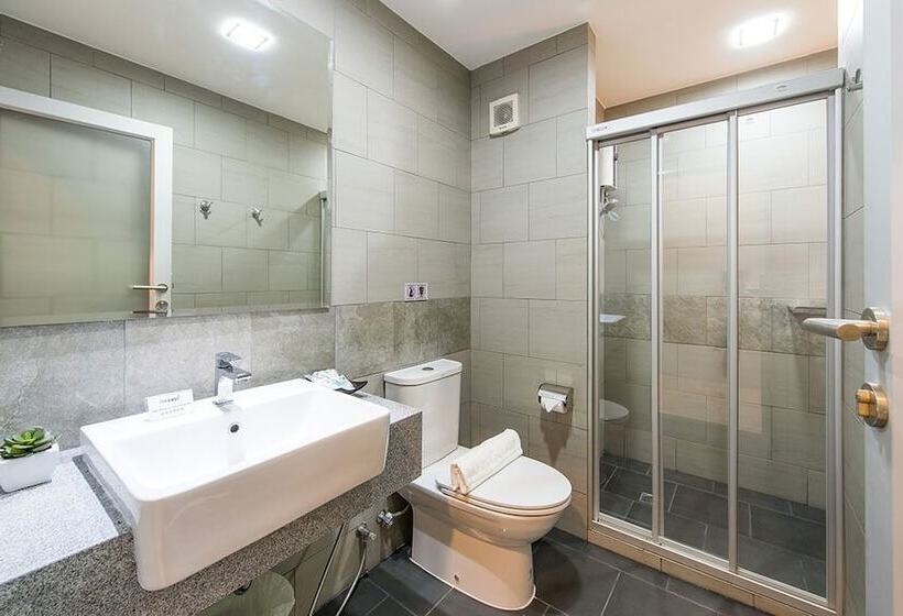 Номер Deluxe, Nap In Fest