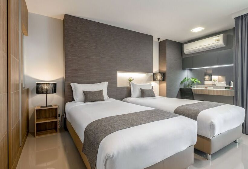 Номер Deluxe, Nap In Fest