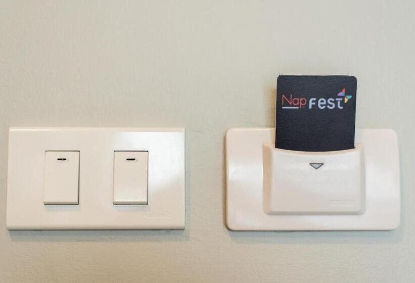 Номер Deluxe, Nap In Fest