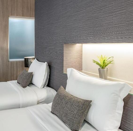 Номер Deluxe, Nap In Fest