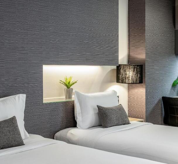 Номер Deluxe, Nap In Fest