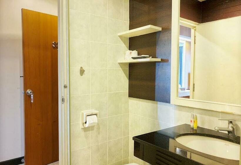 豪华房间, New Travel Lodge