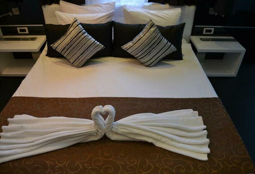 اتاق لوکس, Sokoterme