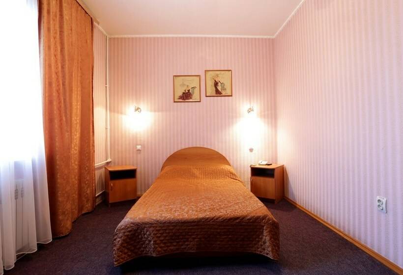 اتاق کلاسیک یک تخته, Sovetskaya