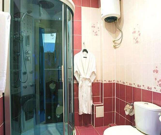 اتاق سوپریور یک تخته, Sovetskaya