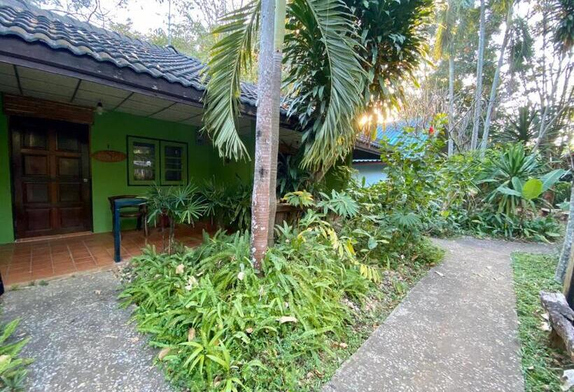 스탠다드 방갈로 정원 전망, Kwainoy Riverpark