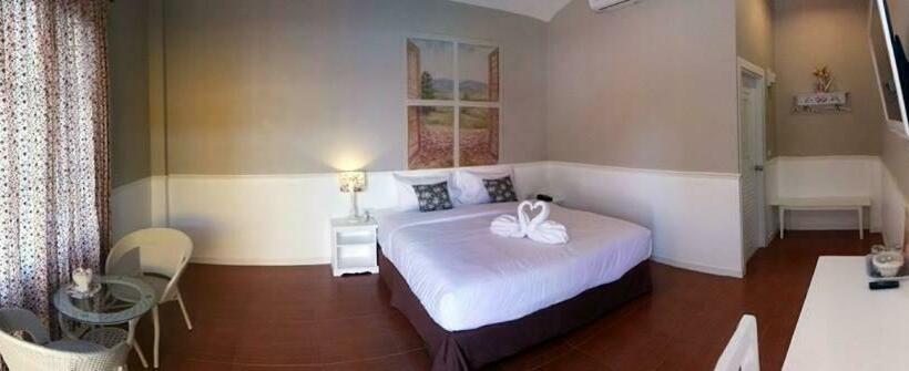 اتاق لوکس, Color Ville Hotel Sha Certified