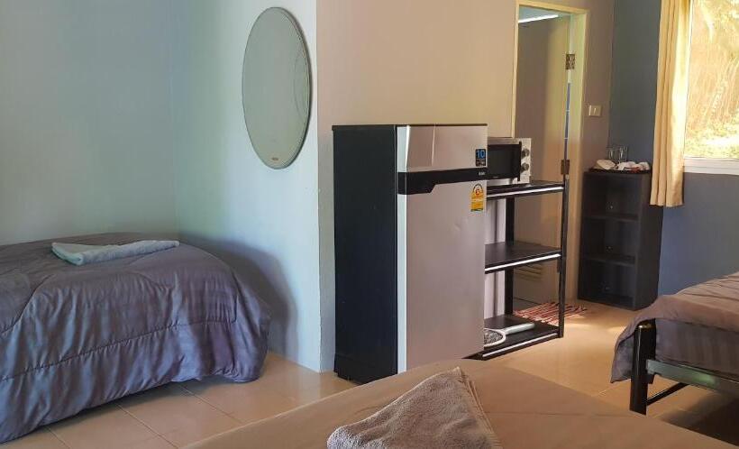 Négyágyas Deluxe Szoba, Cocoon Koh Chang