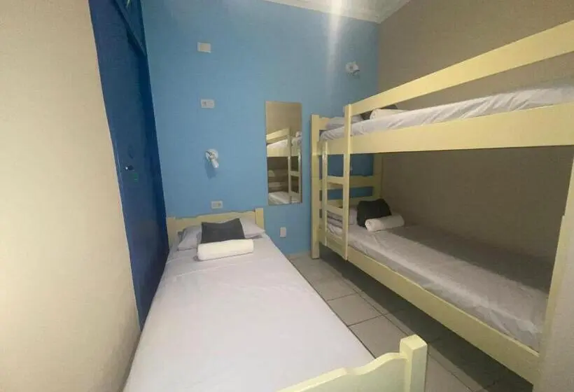 اتاق استاندارد سه نفره, Star Hospedaria