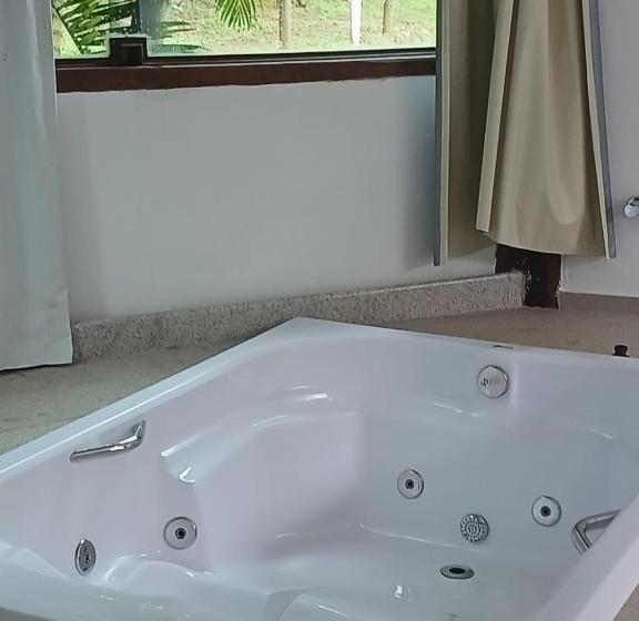 Deluxe Suite, Pousada Canto Da Lua   Macacos 01