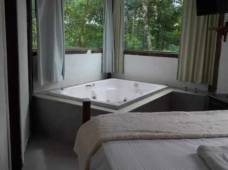 Deluxe Suite, Pousada Canto Da Lua Macacos 01