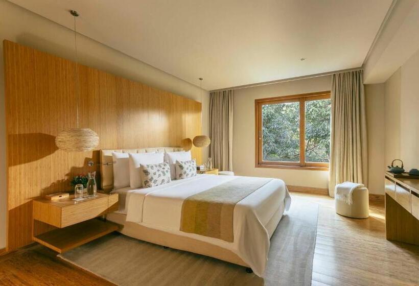 2间卧室的房子, Six Senses Vana   A Wellness Retreat