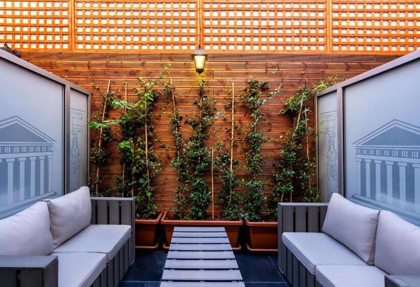 Junior Suite Interior, 360 Degrees