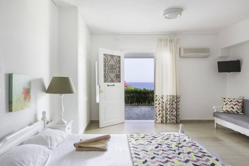 شقة غرفة واحدة مطلة على البحر, Douka Seafront Residences