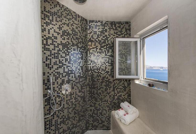 סוויטה עם נוף, Ambition Suites