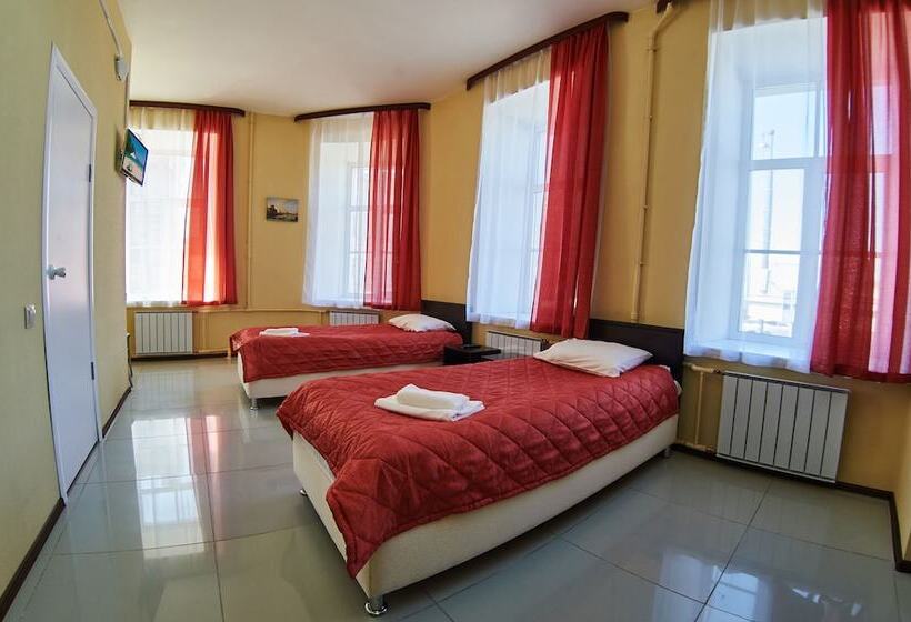 标准间, Bridge Inn