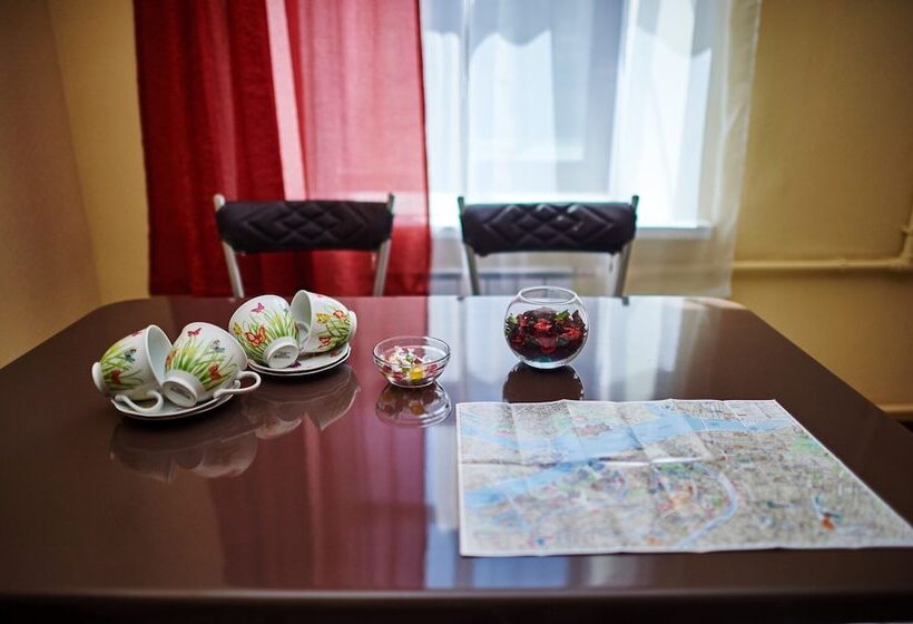 四人标准间, Bridge Inn