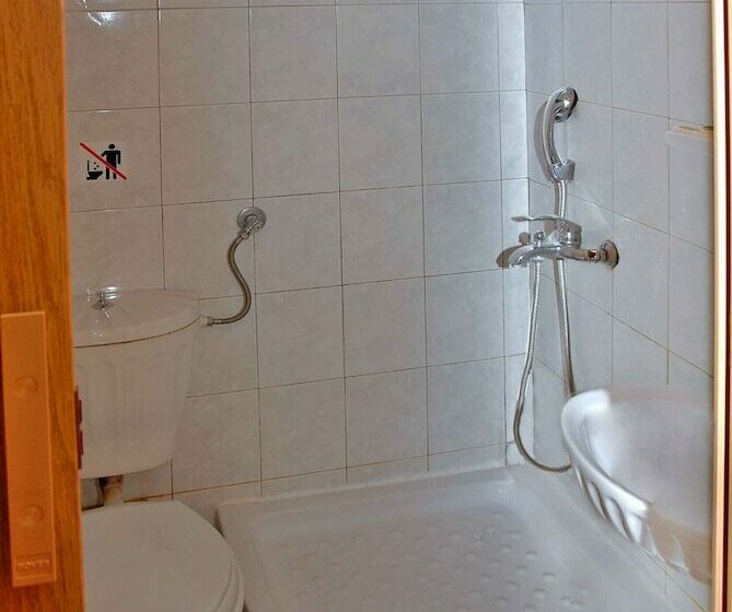 オーシャンビュースタンダードルーム, El Greco Beach