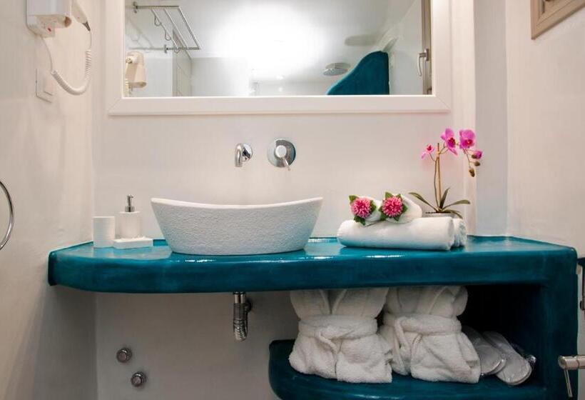 듀플렉스 스위트, Nemesis