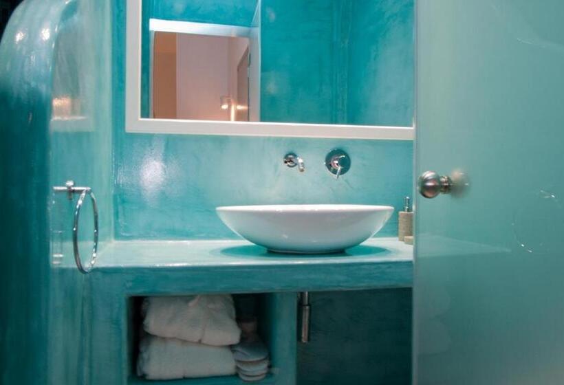 수피리어 전망 룸, Nemesis