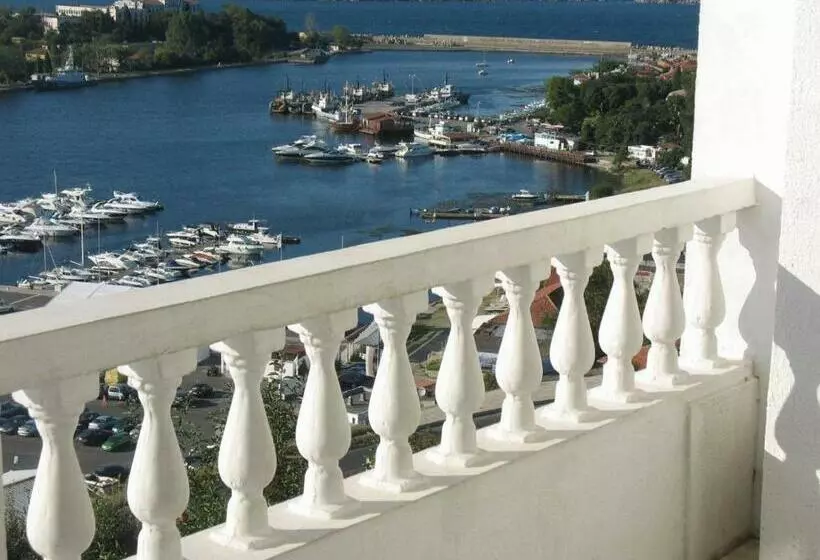 Sviitti Merinäkymä, Orion Guest House