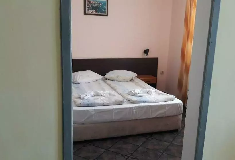 Sviitti Merinäkymä, Orion Guest House