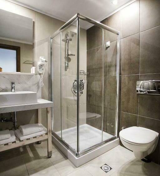 חדר אקזקיוטיב, Rigas Boutique