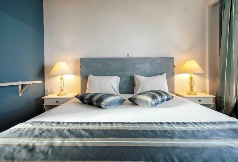 חדר אקזקיוטיב, Rigas Boutique