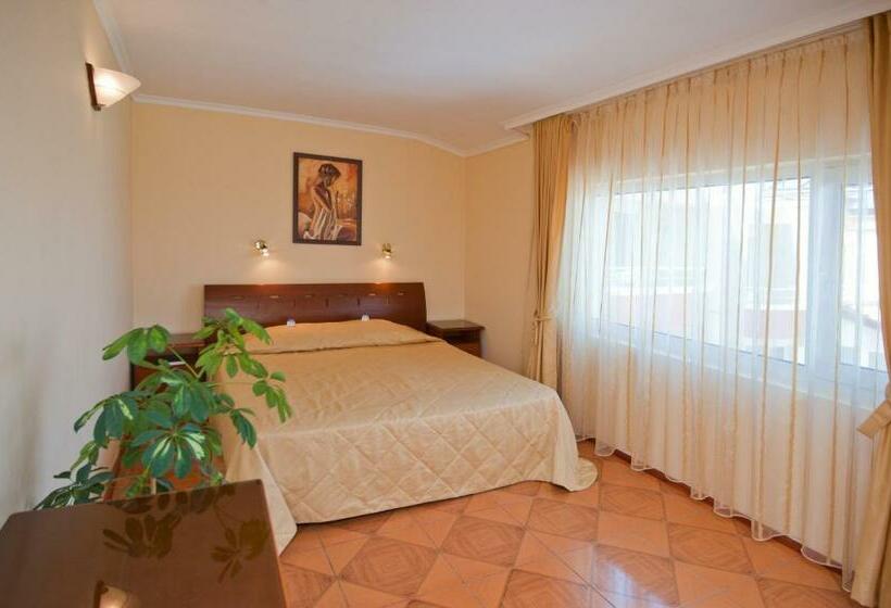 Апартаменты 1 Спальня Вид на Море, Villa List