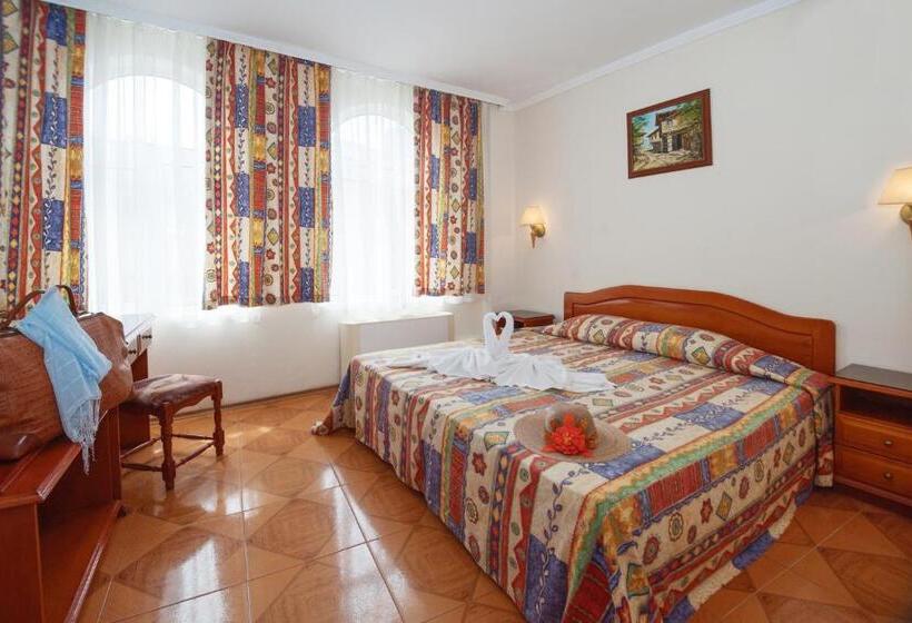 Апартаменты 1 Спальня с Террасой, Villa List