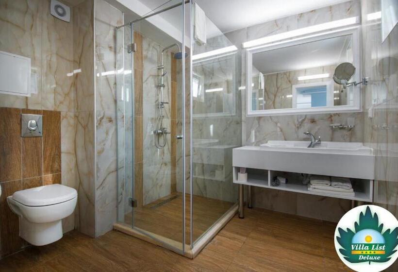 Номер Deluxe Вид на Море, Villa List