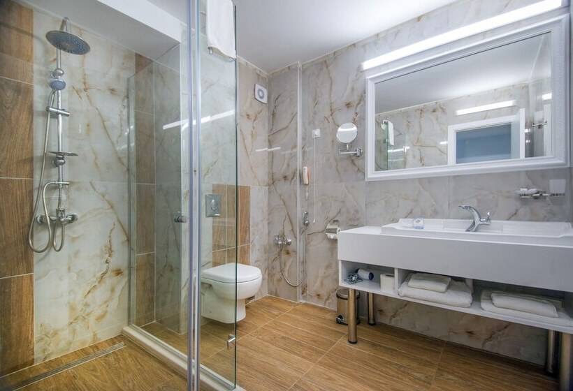 Номер Deluxe Вид на Море, Villa List