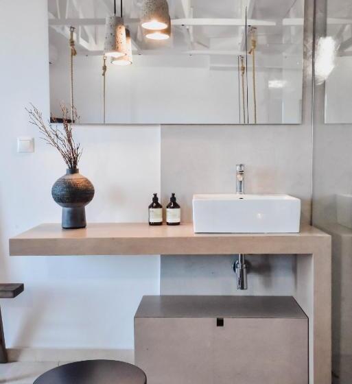 סוויטה נוף לים, Ikaros Suites