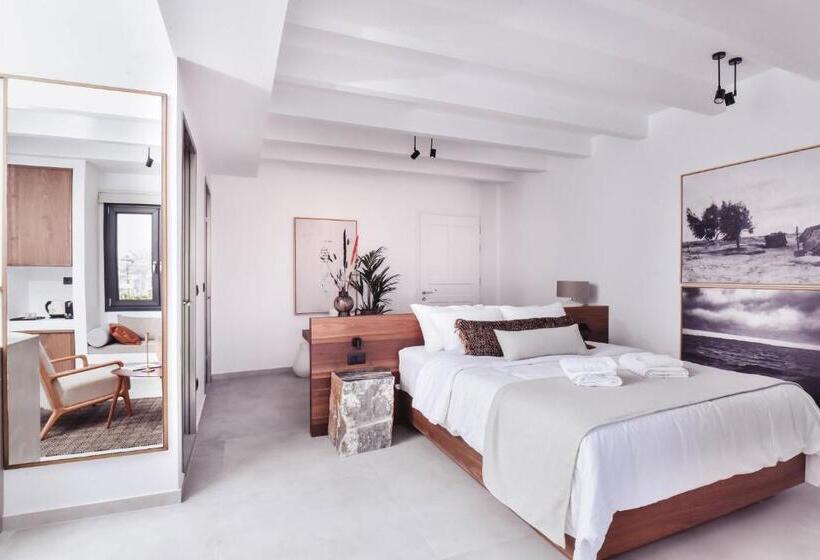 Люкс Superior, Ikaros Suites