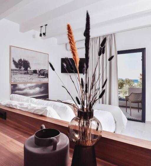 סוויטת סופריור, Ikaros Suites