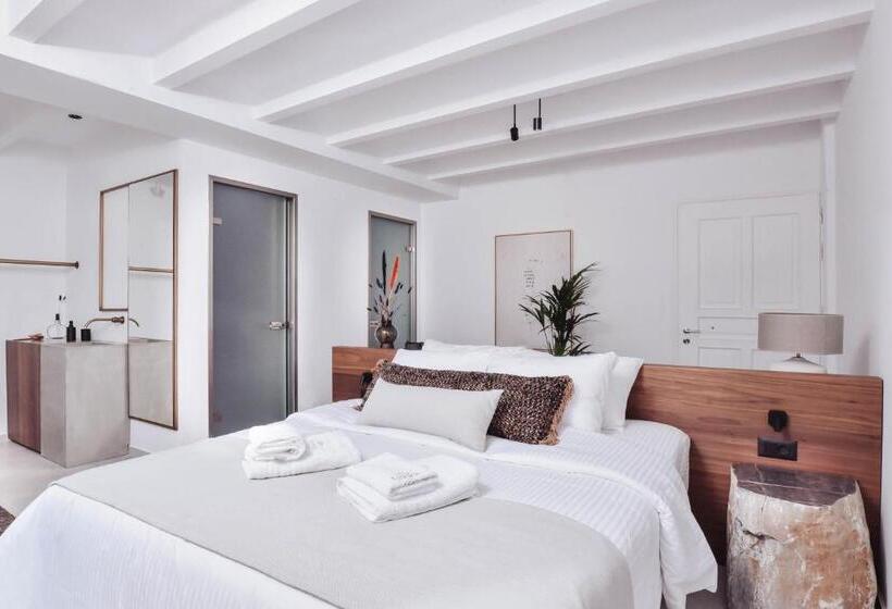 סוויטת סופריור, Ikaros Suites