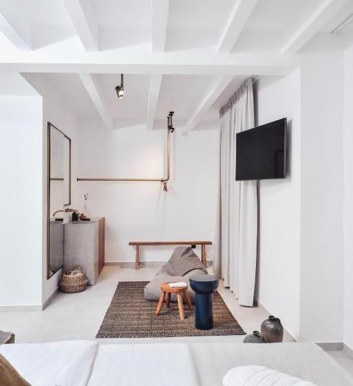 Люкс Superior, Ikaros Suites