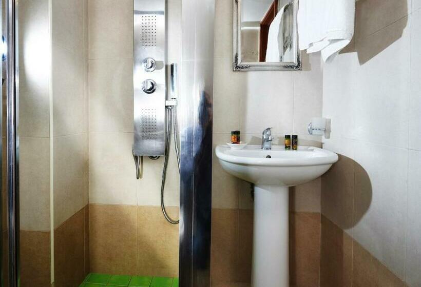 Номер Стандарт, Archontiko Old Town Suites