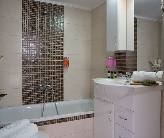 شقة ديلوكس غرفتين نوم, Polis Apartments