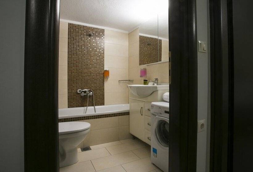 شقة ديلوكس غرفتين نوم, Polis Apartments